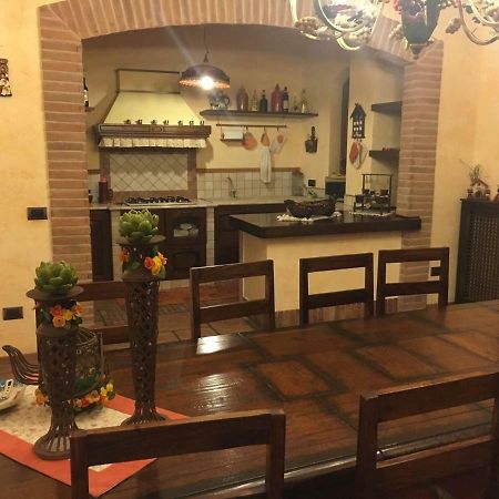 فيلا Happy House Vesuvio San Giuseppe Vesuviano المظهر الخارجي الصورة
